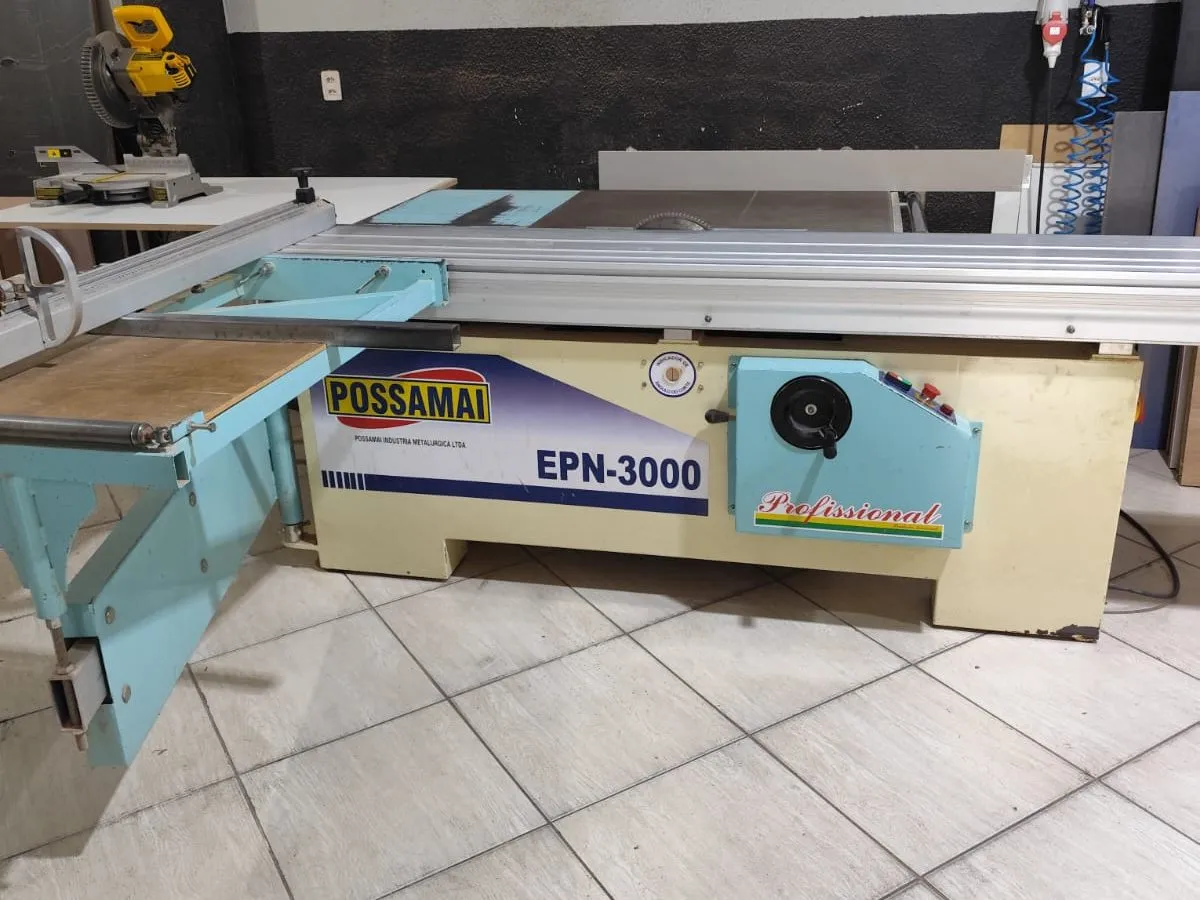 Esquadrejadeira de Precisão EPN-3000