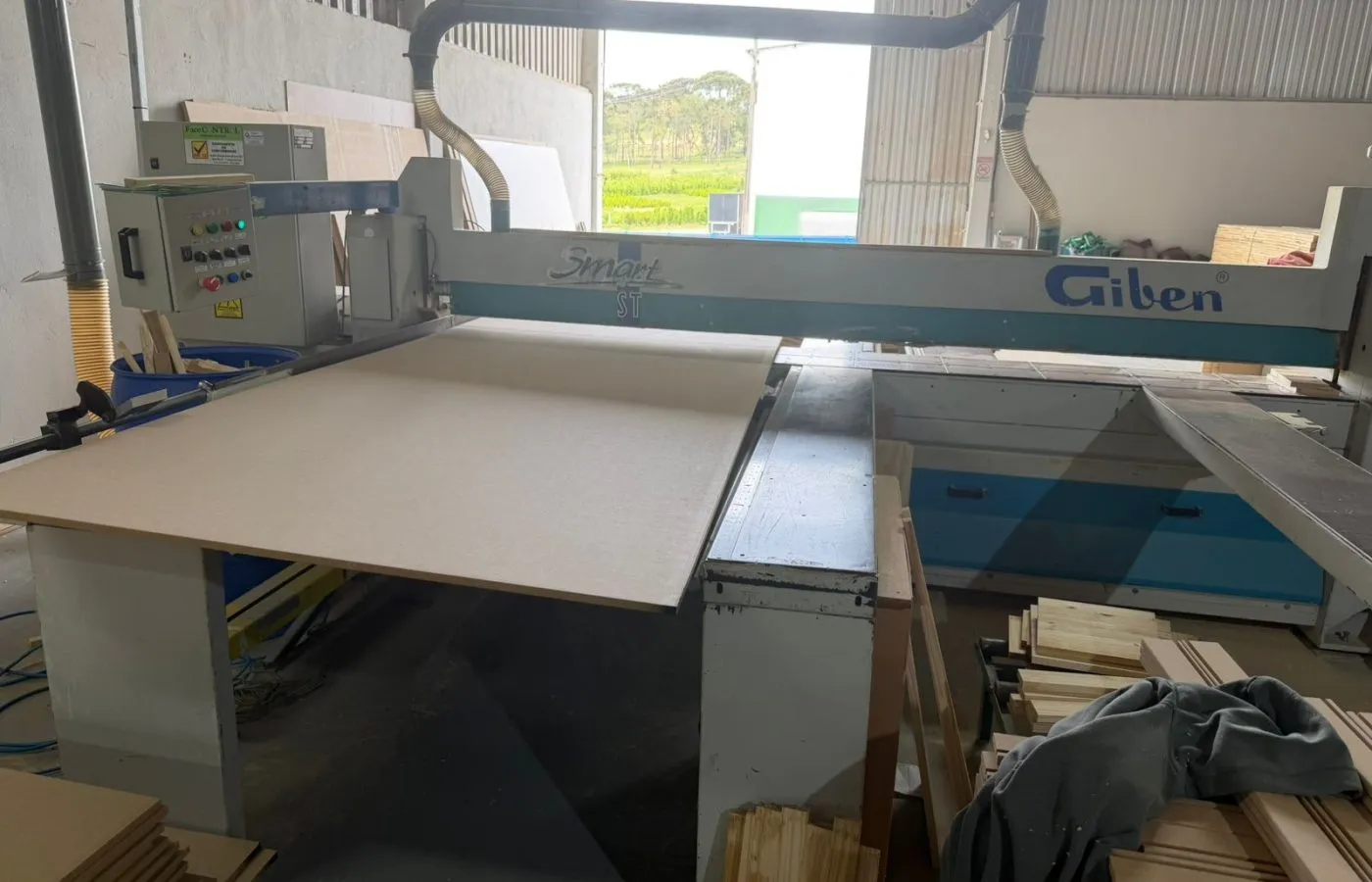Seccionadora Manual Giben