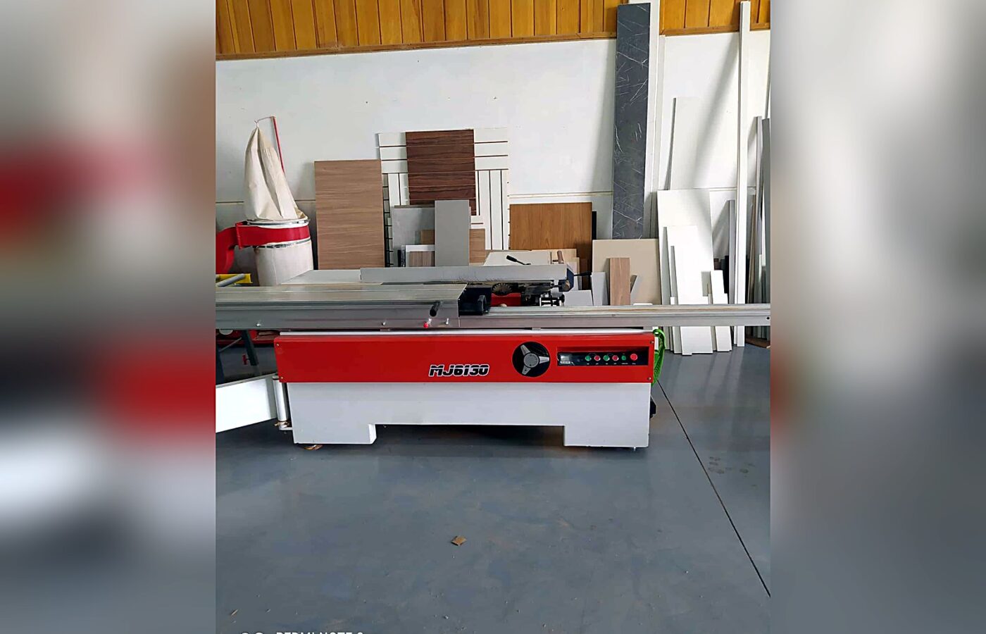 Esquadrejadeira de Precisão Cliper MJ6130